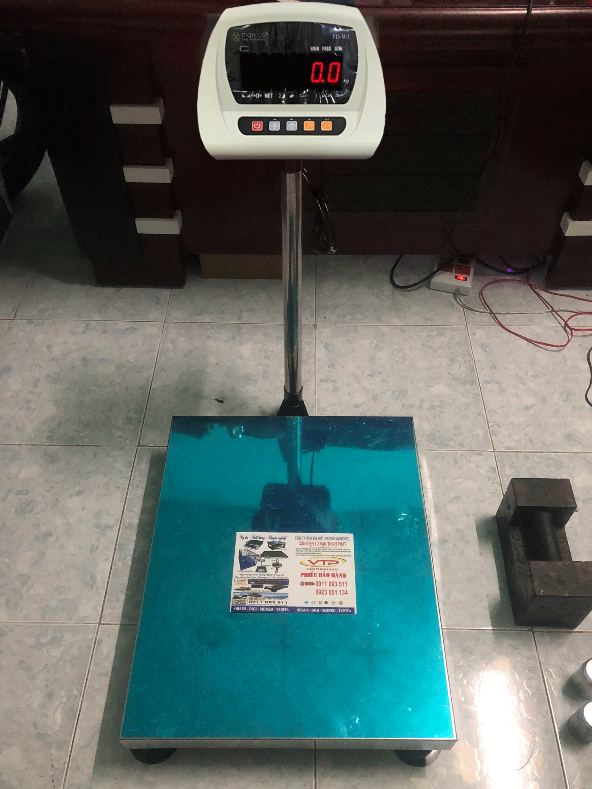 Cân-Bàn-Điện-Tử-50cmX60cm-TD-W3-02