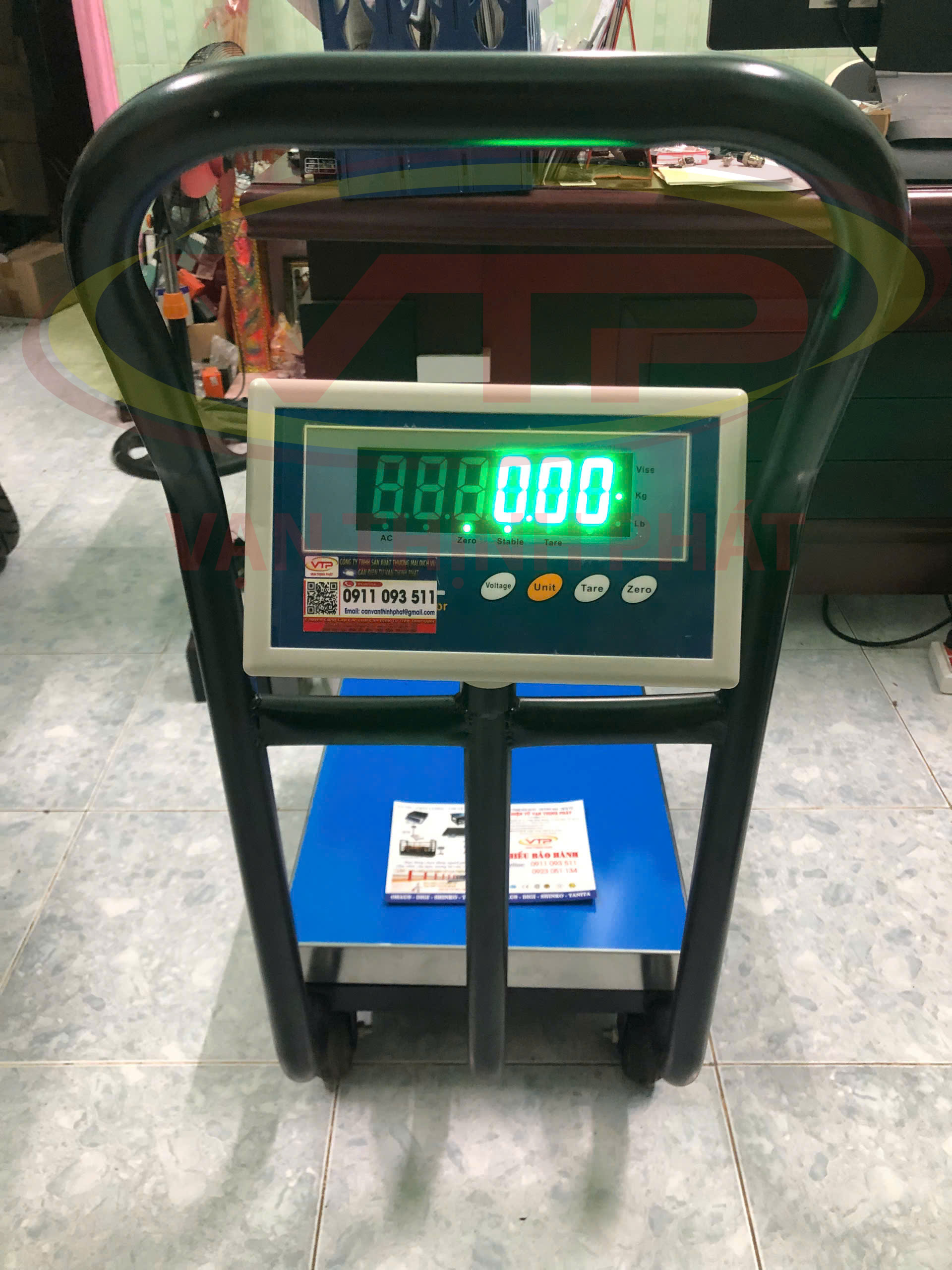 Cân-bàn-xe-đẩy-Mặt-nhựa-ABS-1